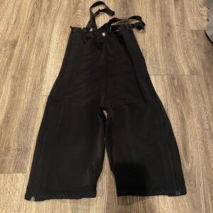 Design Veronique post surgical compression garment